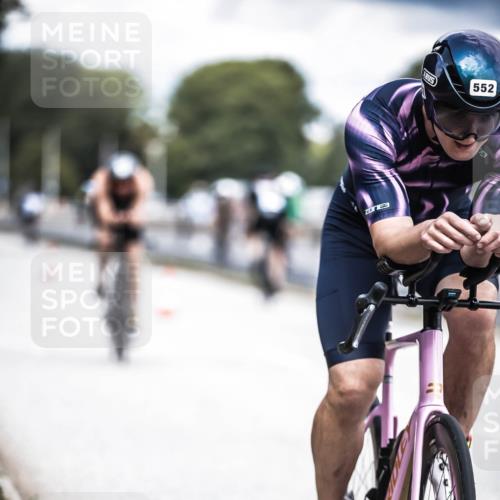 16.08.2026 - KN Förde Triathlon 2026 H.Heesch http://msf.ph/oto/9981958 16.08.2026 12:51:56 Radfahren 362, 510, 552, 703 meine-sportfotos.de