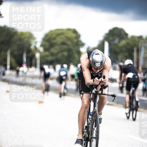 16.08.2026 - KN Förde Triathlon 2026 H.Heesch http://msf.ph/oto/9981963 16.08.2026 12:51:56 Radfahren 362, 510, 552, 703 meine-sportfotos.de