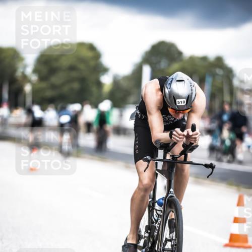 16.08.2026 - KN Förde Triathlon 2026 H.Heesch http://msf.ph/oto/9981966 16.08.2026 12:51:57 Radfahren 510, 552, 703 meine-sportfotos.de