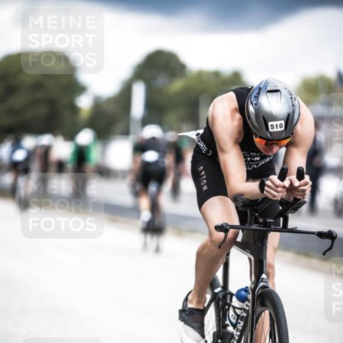 16.08.2026 - KN Förde Triathlon 2026 H.Heesch http://msf.ph/oto/9981969 16.08.2026 12:51:57 Radfahren 510, 552, 703 meine-sportfotos.de