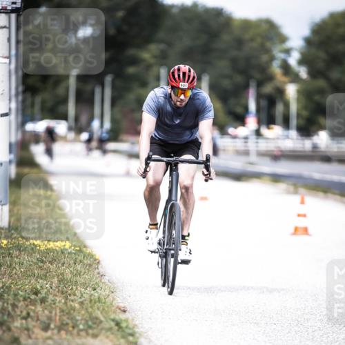16.08.2026 - KN Förde Triathlon 2026 H.Heesch http://msf.ph/oto/9981979 16.08.2026 12:52:10 Radfahren 505, 531 meine-sportfotos.de