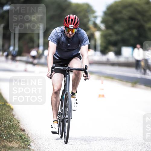 16.08.2026 - KN Förde Triathlon 2026 H.Heesch http://msf.ph/oto/9981990 16.08.2026 12:52:11 Radfahren 531, 708 meine-sportfotos.de