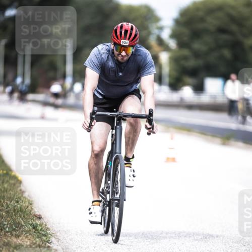 16.08.2026 - KN Förde Triathlon 2026 H.Heesch http://msf.ph/oto/9981991 16.08.2026 12:52:11 Radfahren 531, 708 meine-sportfotos.de