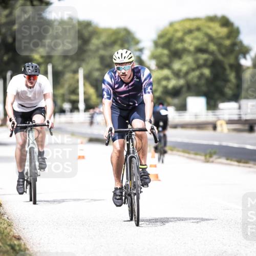 16.08.2026 - KN Förde Triathlon 2026 H.Heesch http://msf.ph/oto/9982004 16.08.2026 12:52:37 Radfahren 532, 533, 558 meine-sportfotos.de
