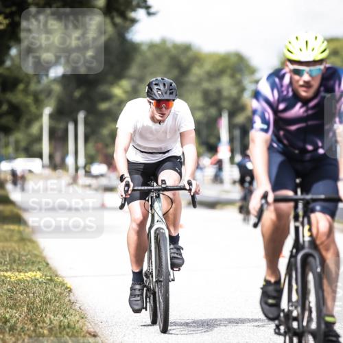 16.08.2026 - KN Förde Triathlon 2026 H.Heesch http://msf.ph/oto/9982006 16.08.2026 12:52:37 Radfahren 532, 533, 558 meine-sportfotos.de