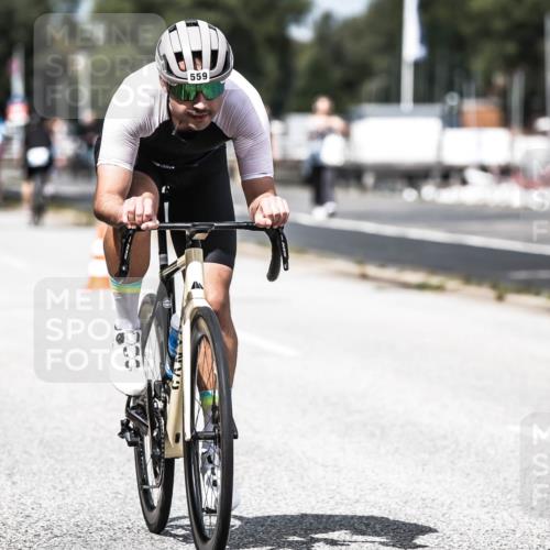 16.08.2026 - KN Förde Triathlon 2026 H.Heesch http://msf.ph/oto/9982095 16.08.2026 12:53:06 Radfahren 502, 535, 559, 587, 701, 733 meine-sportfotos.de