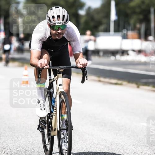 16.08.2026 - KN Förde Triathlon 2026 H.Heesch http://msf.ph/oto/9982096 16.08.2026 12:53:06 Radfahren 502, 535, 559, 587, 701, 733 meine-sportfotos.de