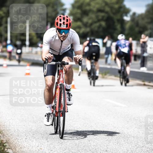 16.08.2026 - KN Förde Triathlon 2026 H.Heesch http://msf.ph/oto/9982107 16.08.2026 12:53:11 Radfahren 561, 701 meine-sportfotos.de