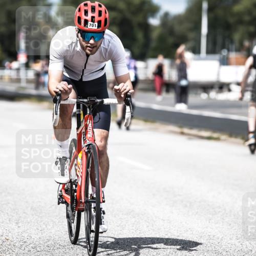 16.08.2026 - KN Förde Triathlon 2026 H.Heesch http://msf.ph/oto/9982113 16.08.2026 12:53:11 Radfahren 561, 701 meine-sportfotos.de