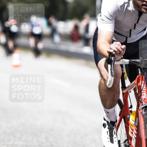 16.08.2026 - KN Förde Triathlon 2026 H.Heesch http://msf.ph/oto/9982124 16.08.2026 12:53:12 Radfahren 561, 701 meine-sportfotos.de