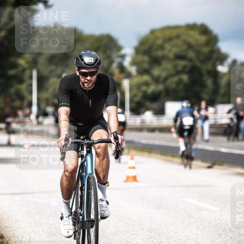 16.08.2026 - KN Förde Triathlon 2026 H.Heesch http://msf.ph/oto/9982182 16.08.2026 12:53:36 Radfahren 544, 575 meine-sportfotos.de