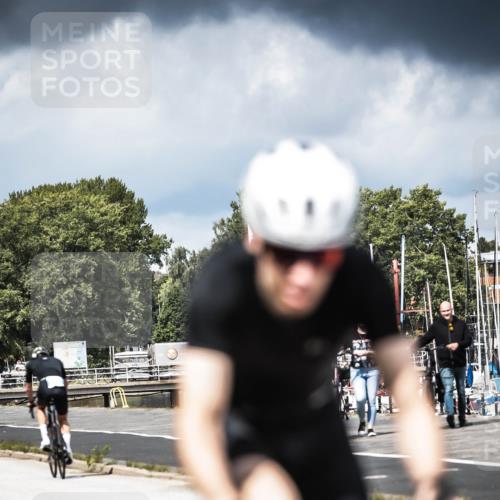 16.08.2026 - KN Förde Triathlon 2026 H.Heesch http://msf.ph/oto/9982195 16.08.2026 12:53:59 Radfahren 512, 549, 557, 571 meine-sportfotos.de