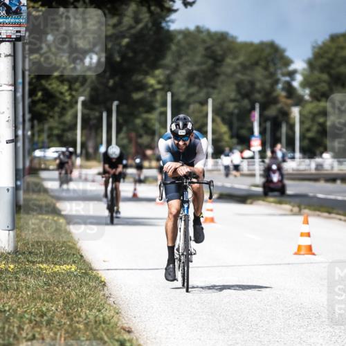 16.08.2026 - KN Förde Triathlon 2026 H.Heesch http://msf.ph/oto/9982221 16.08.2026 12:54:06 Radfahren 505, 545, 574 meine-sportfotos.de