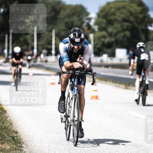 16.08.2026 - KN Förde Triathlon 2026 H.Heesch http://msf.ph/oto/9982238 16.08.2026 12:54:07 Radfahren 505, 545, 574 meine-sportfotos.de
