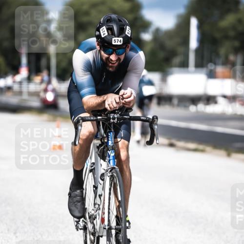 16.08.2026 - KN Förde Triathlon 2026 H.Heesch http://msf.ph/oto/9982248 16.08.2026 12:54:07 Radfahren 505, 545, 574 meine-sportfotos.de