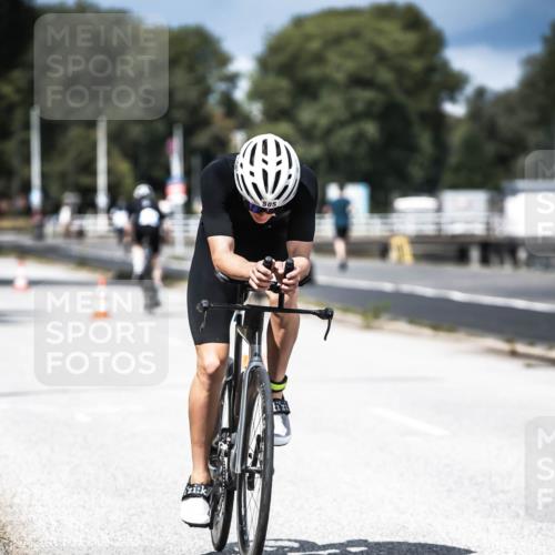16.08.2026 - KN Förde Triathlon 2026 H.Heesch http://msf.ph/oto/9982256 16.08.2026 12:54:09 Radfahren 505, 545, 574 meine-sportfotos.de