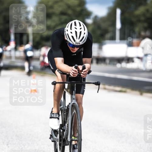 16.08.2026 - KN Förde Triathlon 2026 H.Heesch http://msf.ph/oto/9982262 16.08.2026 12:54:10 Radfahren 505, 545, 574 meine-sportfotos.de