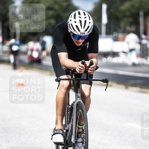 16.08.2026 - KN Förde Triathlon 2026 H.Heesch http://msf.ph/oto/9982264 16.08.2026 12:54:10 Radfahren 505, 545, 574 meine-sportfotos.de