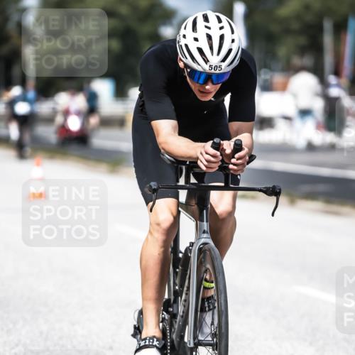 16.08.2026 - KN Förde Triathlon 2026 H.Heesch http://msf.ph/oto/9982265 16.08.2026 12:54:10 Radfahren 505, 545, 574 meine-sportfotos.de