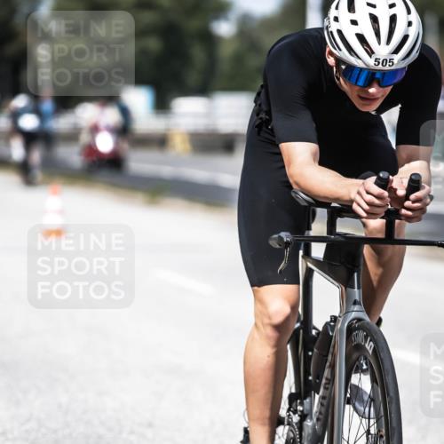 16.08.2026 - KN Förde Triathlon 2026 H.Heesch http://msf.ph/oto/9982267 16.08.2026 12:54:10 Radfahren 505, 545, 574 meine-sportfotos.de