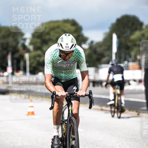 16.08.2026 - KN Förde Triathlon 2026 H.Heesch http://msf.ph/oto/9982316 16.08.2026 12:54:33 Radfahren 539, 583, 591, 702, 707 meine-sportfotos.de