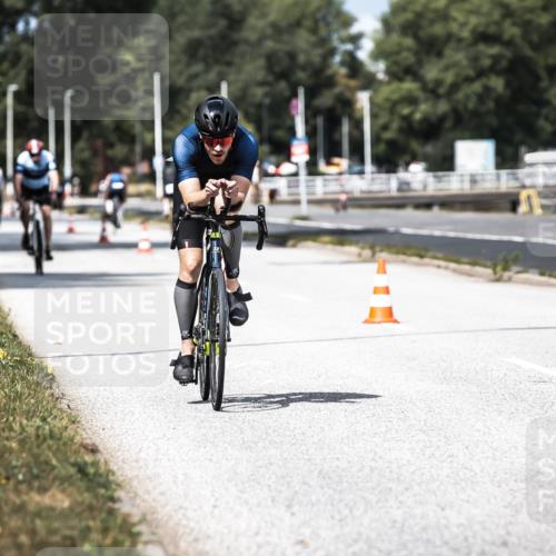 16.08.2026 - KN Förde Triathlon 2026 H.Heesch http://msf.ph/oto/9982328 16.08.2026 12:54:42 Radfahren 503, 568, 708 meine-sportfotos.de