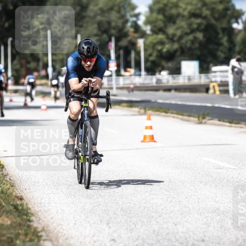 16.08.2026 - KN Förde Triathlon 2026 H.Heesch http://msf.ph/oto/9982331 16.08.2026 12:54:42 Radfahren 503, 568, 708 meine-sportfotos.de