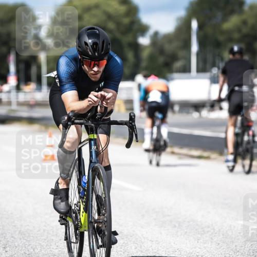 16.08.2026 - KN Förde Triathlon 2026 H.Heesch http://msf.ph/oto/9982346 16.08.2026 12:54:43 Radfahren 503, 708 meine-sportfotos.de