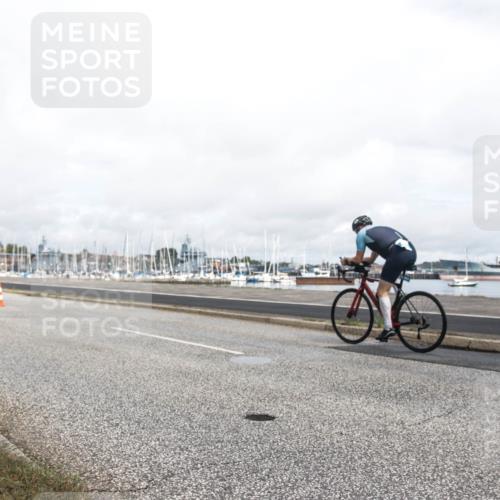 16.08.2026 - KN Förde Triathlon 2026 H.Heesch http://msf.ph/oto/9982357 16.08.2026 11:31:05 Radfahren 316, 320, 379, 388 meine-sportfotos.de