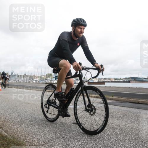 16.08.2026 - KN Förde Triathlon 2026 H.Heesch http://msf.ph/oto/9982378 16.08.2026 11:32:11 Radfahren 365, 393, 394, 410 meine-sportfotos.de