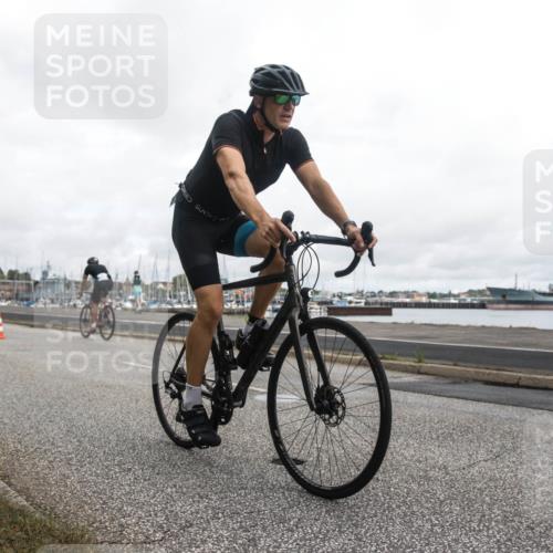 16.08.2026 - KN Förde Triathlon 2026 H.Heesch http://msf.ph/oto/9982390 16.08.2026 11:33:01 Radfahren 368, 369, 430 meine-sportfotos.de