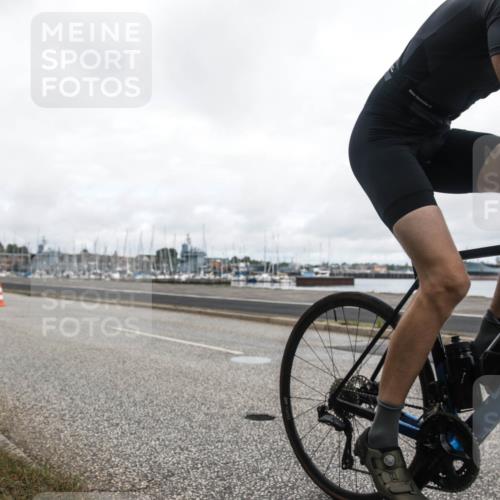 16.08.2026 - KN Förde Triathlon 2026 H.Heesch http://msf.ph/oto/9982400 16.08.2026 11:33:39 Radfahren 316, 388, 409 meine-sportfotos.de