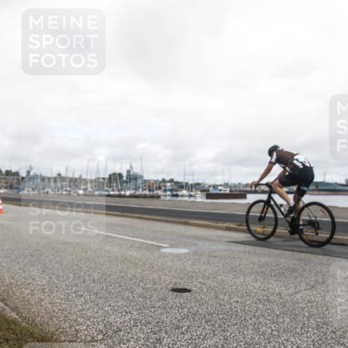 16.08.2026 - KN Förde Triathlon 2026 H.Heesch http://msf.ph/oto/9982401 16.08.2026 11:33:42 Radfahren 409 meine-sportfotos.de