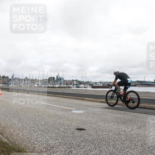 16.08.2026 - KN Förde Triathlon 2026 H.Heesch http://msf.ph/oto/9982402 16.08.2026 11:33:54 Radfahren 328, 436 meine-sportfotos.de