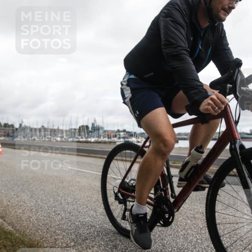 16.08.2026 - KN Förde Triathlon 2026 H.Heesch http://msf.ph/oto/9982449 16.08.2026 11:36:53 Radfahren 375, 422, 429, 436 meine-sportfotos.de