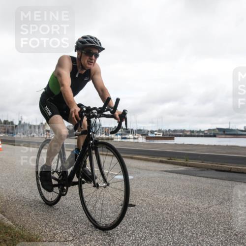 16.08.2026 - KN Förde Triathlon 2026 H.Heesch http://msf.ph/oto/9982451 16.08.2026 11:36:59 Radfahren 375, 398, 407, 422 meine-sportfotos.de