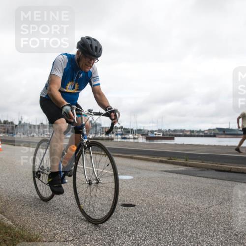 16.08.2026 - KN Förde Triathlon 2026 H.Heesch http://msf.ph/oto/9982454 16.08.2026 11:37:06 Radfahren 370, 398, 404, 407, 415 meine-sportfotos.de