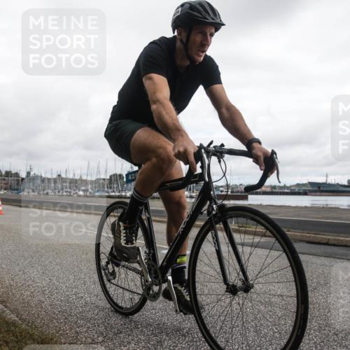 16.08.2026 - KN Förde Triathlon 2026 H.Heesch http://msf.ph/oto/9982475 16.08.2026 11:38:40 Radfahren 416, 426, 802 meine-sportfotos.de