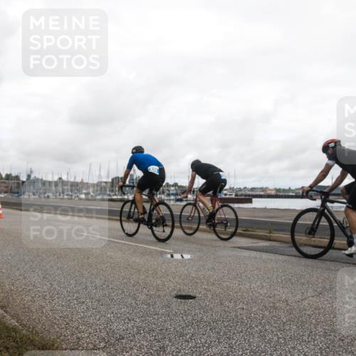 16.08.2026 - KN Förde Triathlon 2026 H.Heesch http://msf.ph/oto/9982497 16.08.2026 11:40:25 Radfahren 315, 365, 411, 413, 432 meine-sportfotos.de