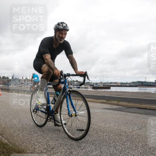 16.08.2026 - KN Förde Triathlon 2026 H.Heesch http://msf.ph/oto/9982518 16.08.2026 11:41:42 Radfahren 388, 414 meine-sportfotos.de