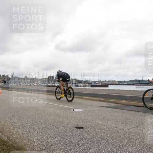 16.08.2026 - KN Förde Triathlon 2026 H.Heesch http://msf.ph/oto/9982521 16.08.2026 11:42:20 Radfahren 408 meine-sportfotos.de