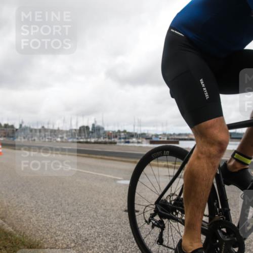 16.08.2026 - KN Förde Triathlon 2026 H.Heesch http://msf.ph/oto/9982528 16.08.2026 11:42:45 Radfahren 399, 410 meine-sportfotos.de