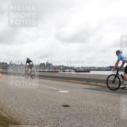 16.08.2026 - KN Förde Triathlon 2026 H.Heesch http://msf.ph/oto/9982529 16.08.2026 11:42:50 Radfahren  meine-sportfotos.de