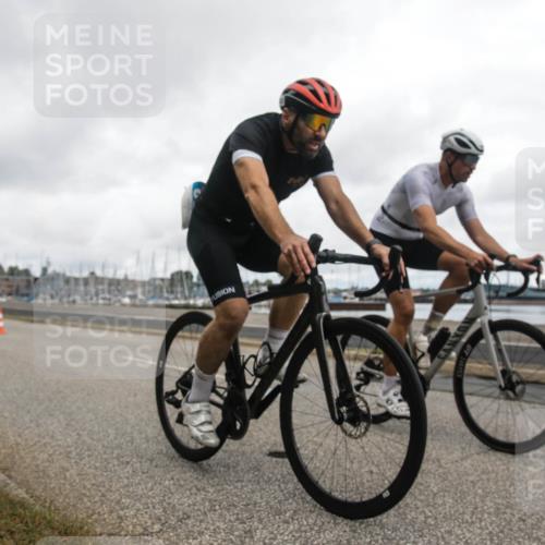 16.08.2026 - KN Förde Triathlon 2026 H.Heesch http://msf.ph/oto/9982531 16.08.2026 11:42:56 Radfahren 394, 396, 401 meine-sportfotos.de