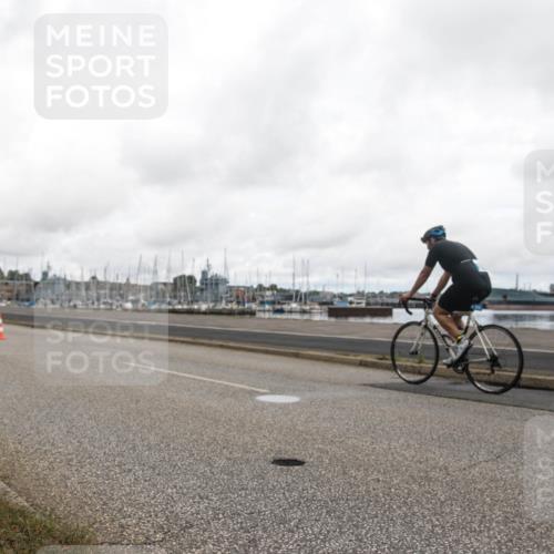 16.08.2026 - KN Förde Triathlon 2026 H.Heesch http://msf.ph/oto/9982564 16.08.2026 11:45:59 Radfahren 415 meine-sportfotos.de