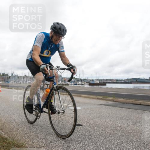16.08.2026 - KN Förde Triathlon 2026 H.Heesch http://msf.ph/oto/9982589 16.08.2026 11:48:51 Radfahren 402, 415, 432 meine-sportfotos.de