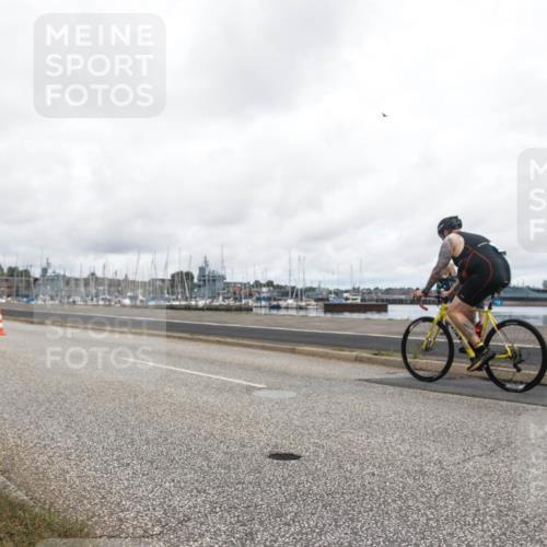 16.08.2026 - KN Förde Triathlon 2026 H.Heesch http://msf.ph/oto/9982595 16.08.2026 11:49:43 Radfahren 378, 416 meine-sportfotos.de