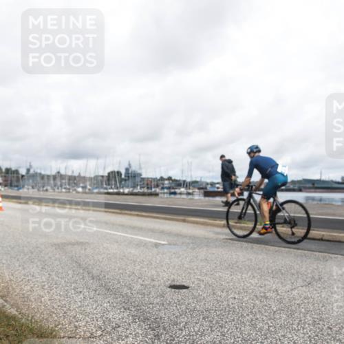 16.08.2026 - KN Förde Triathlon 2026 H.Heesch http://msf.ph/oto/9982597 16.08.2026 11:49:51 Radfahren 378, 384 meine-sportfotos.de
