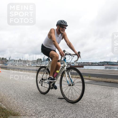 16.08.2026 - KN Förde Triathlon 2026 H.Heesch http://msf.ph/oto/9982609 16.08.2026 11:51:45 Radfahren  meine-sportfotos.de