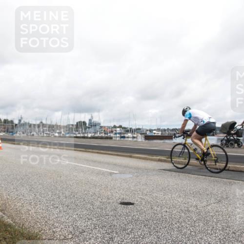 16.08.2026 - KN Förde Triathlon 2026 H.Heesch http://msf.ph/oto/9982610 16.08.2026 11:52:06 Radfahren  meine-sportfotos.de